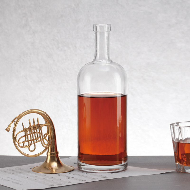 700ml XO Glass Bottles in Glass Bottle Manufactures
